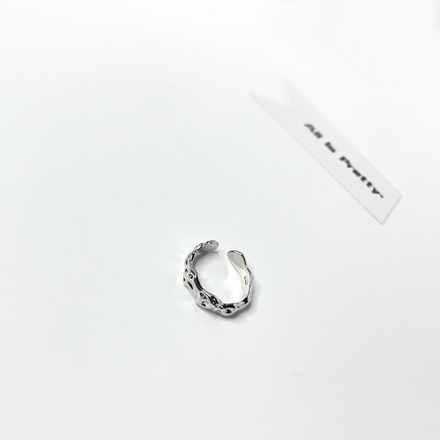 Textured band ring