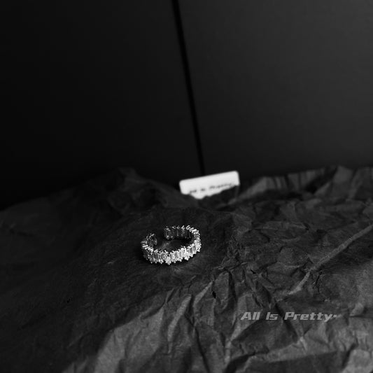 Crystal band ring